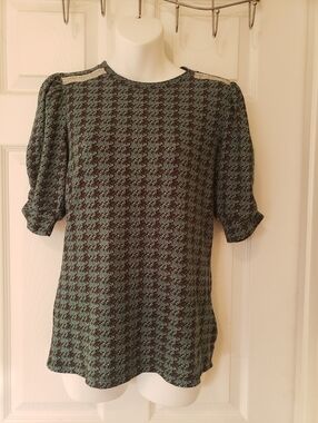 Women's Green and Black Houndstooth Puff-Sleeve Top Size Small